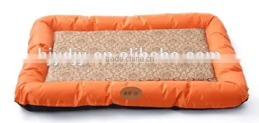 Pet Products Dog Cooling Cushion Pet Mat For Big and Small Dogs photo-2