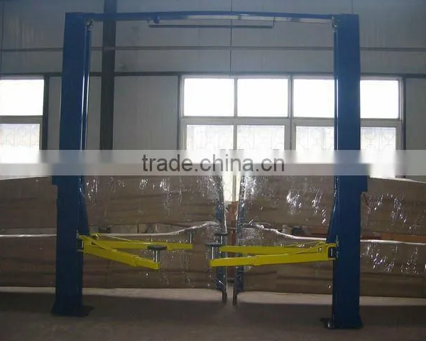 Two Post Auto Lift for Car