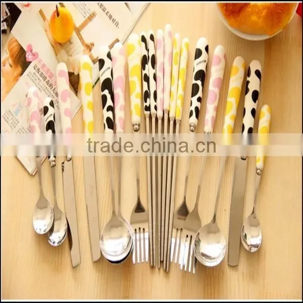 2015 Hot Sell Food Grade Plastic Handle Stailess Steel Spoon Supplier in China,food Grade Plastic Kitchen Supplier photo-3