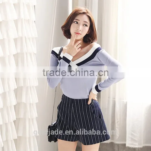 2017 Fashion Woman Sweater V-neck Loose Pullover Sweater Cheap Woman Sweater photo-2
