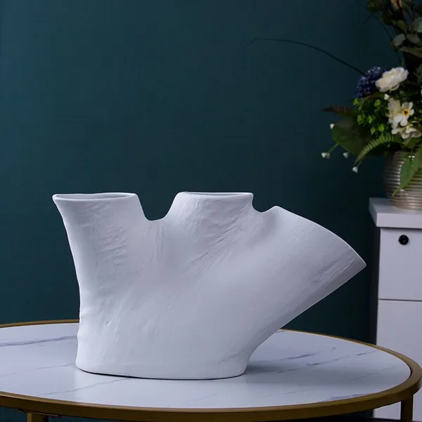 Wholesale Small White Stump Creative Custom Ceramic Vase For Office Home Decoration photo-3