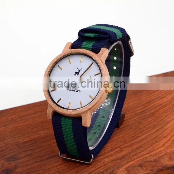 Current Fashion Watch Trend Band Strap Not Specified Wrist Watch
