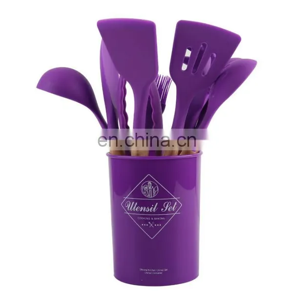 Hot Sale Accessories 12 Pieces Kitchen Tableware Silicone Gadget Pliers