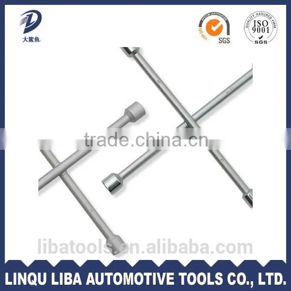 Carbon Steel Cross Rim Torque Wrench/4 Way Wheel Spanner photo-6