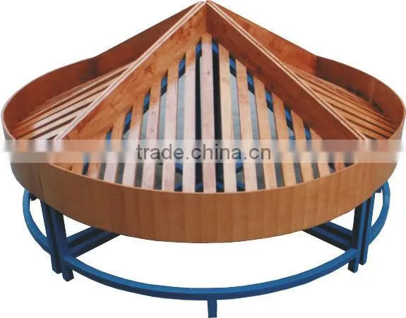 Unique Fan Vegetable and Fruit Display Rack