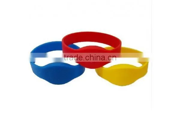 Waterproorf Silicone RFID Wristband photo-6