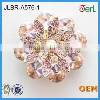 Shinning Fashion Wedding Invitation Crystal Embellishment Brooch photo-5