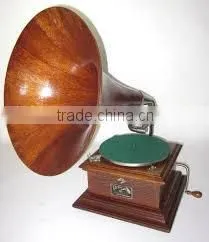 Gramaphone , Wooden Gramaphone photo-5