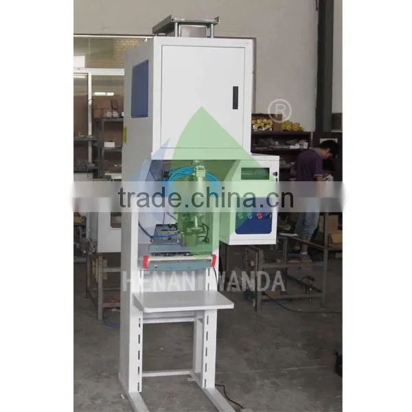 quantitative packaging of granules in food,grain,sugar, animal feeds /small packaging machine