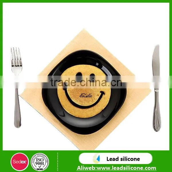 Eco-friendly Round Shape Smile Face Silicone Fried Egg Ring Egg Pancake Ring photo-2
