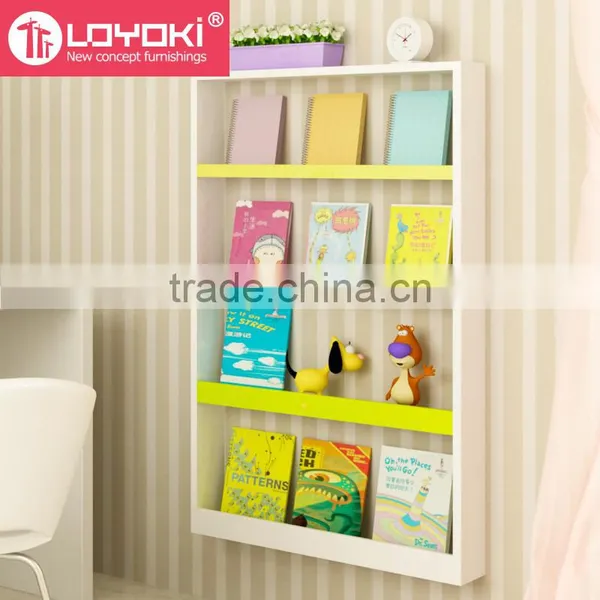 Lovely Colorful Wooden Kids Bookshelf / Kids Bookcase Design 4 Tiers Wall Mounted Bookshelf