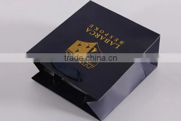 Custom Drawstring Embossed Promotion Paper Gift Bag photo-2