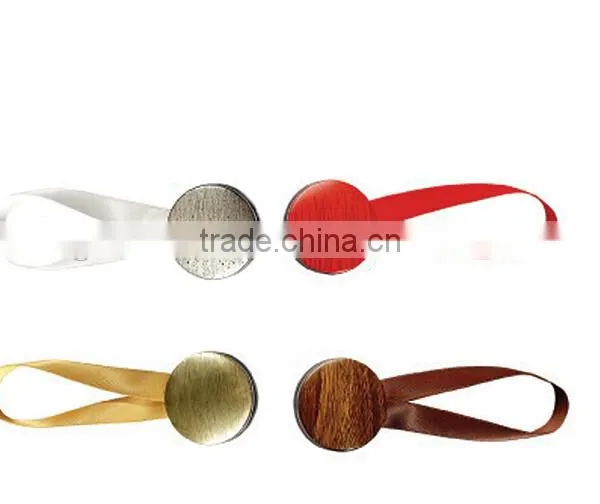 Curtain Clips (pair) photo-2