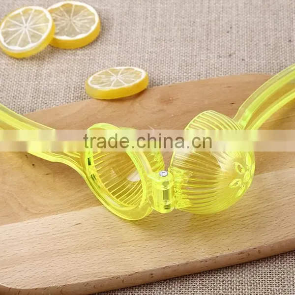 Factory Price ABS Material Hot Sale Lemon Squeezer photo-4