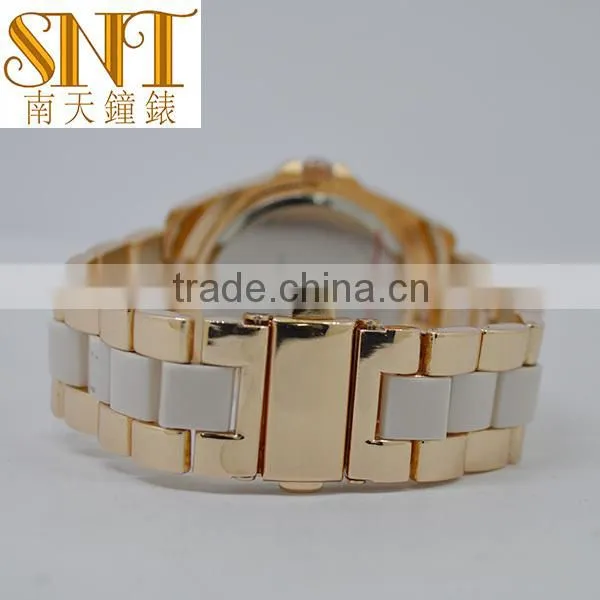 Japan Movt Quartz Watch Gold Steel Crystal Stone Lady Watch Luxury Beautiful Vogue photo-6