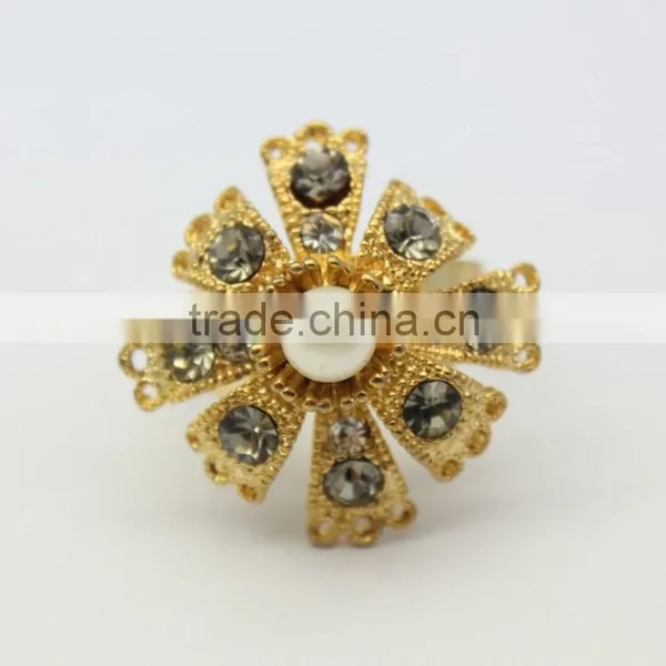 Gold Fashion Wedding Jewelry Rings With Diamond Made in Shenzhen photo-6