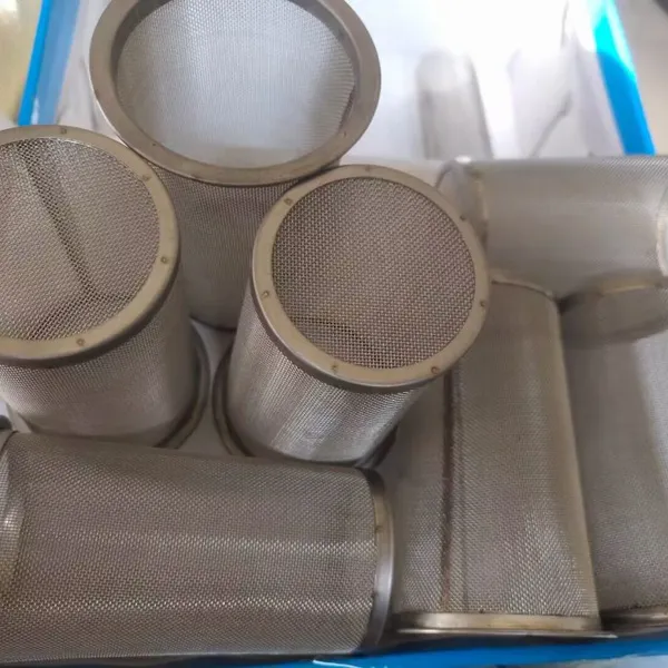 Heavy-Duty Industrial Edge-Wrapped Filter, 304L SS, 0.5mm Slot, 10 Bar Working Pressure, IP65 Rated photo-4