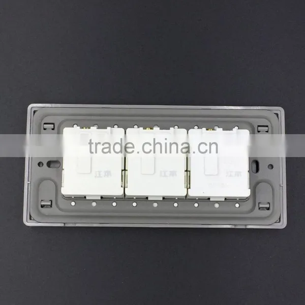 Popular 118 Type Power Socket Switch, White 3 Gang Switch photo-2
