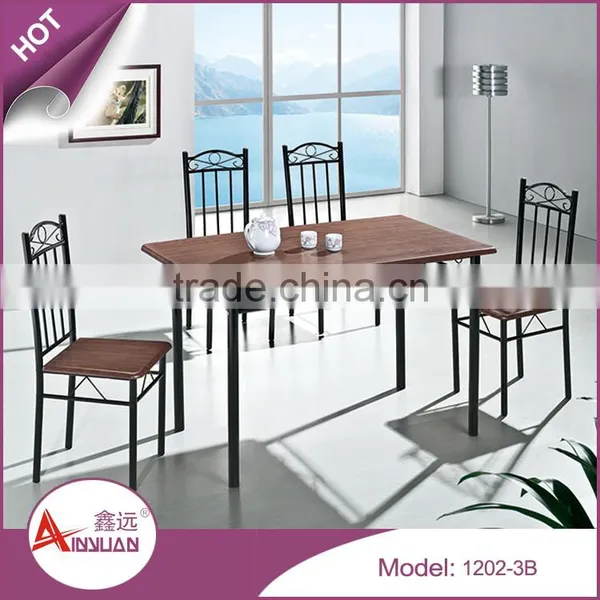 Foshan Furniture Wood Dinner Table Designs 4 Seater Model Restaurant Round Dining Table Set photo-5