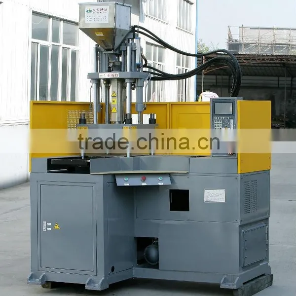 Vertical Injection Moulding Machine