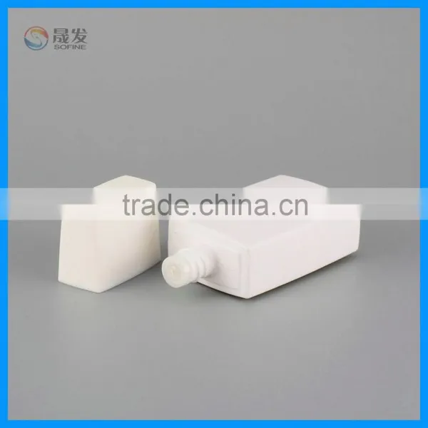 Plastics Cosmetic Lotion Pump Bottle photo-3