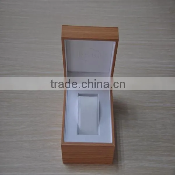 Customized Logo Finishing Wood Venner Wooden Watch Box photo-3