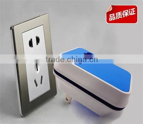 Travel Adapter Power Charger With One Usb Port photo-2