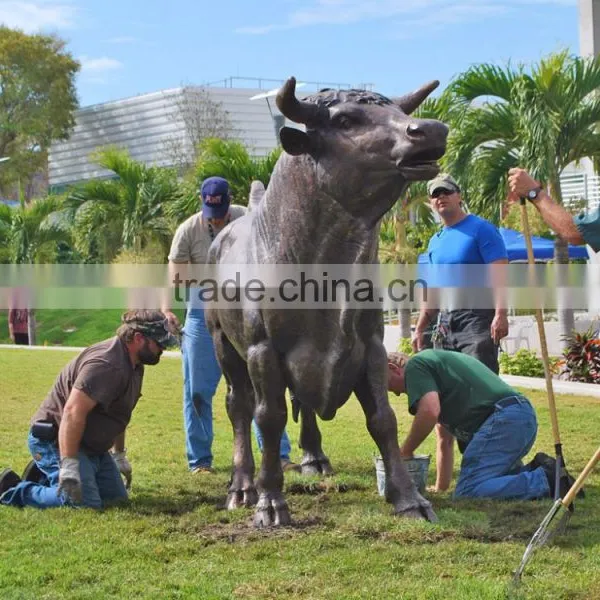 Outdoor Garden Decoration Handicraft Bronze Life Size Bull Statue for Sale photo-2