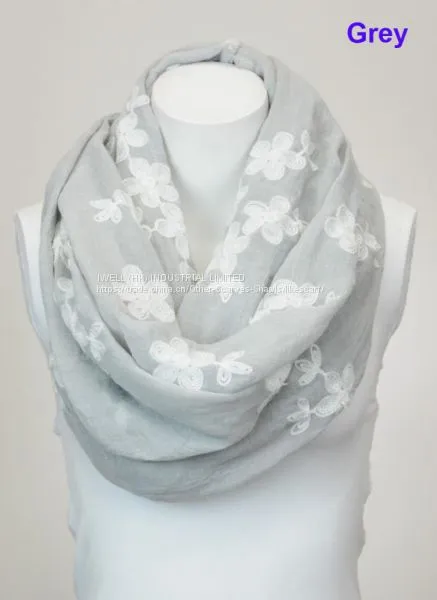 Soft Floral Print Infinity Loop Circle Scarf China Factory photo-4