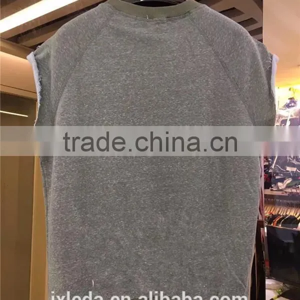 Off Shoulder Tshirt Men Hip Hop T-shirts West Streetwear Mens Tee Shirts Male Clothes Top 2 Colors photo-4