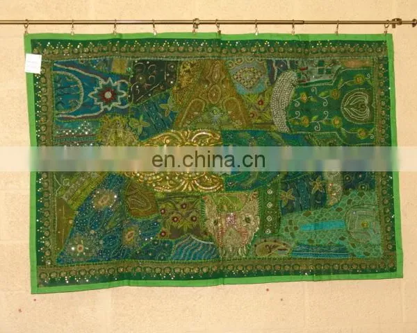 Wholesale Manufacturer Old Sari Patchwork Tapestry Wall Hangings and Tabel Runner photo-2