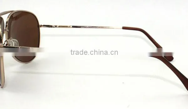 Hot Sale Classic Metal Frame and Wholesale Sunglasses China and Fashion Wenzhou Factory photo-4