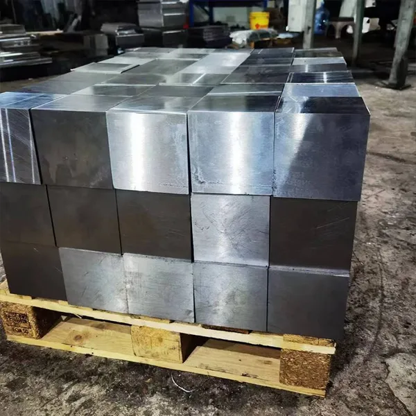 Alloy Steel With AISI H13 Hot Work Tool Steel H10 1.2365 SKD7 Flat Steel Plate Metal Sheet Pipe Block Round Bar photo-5