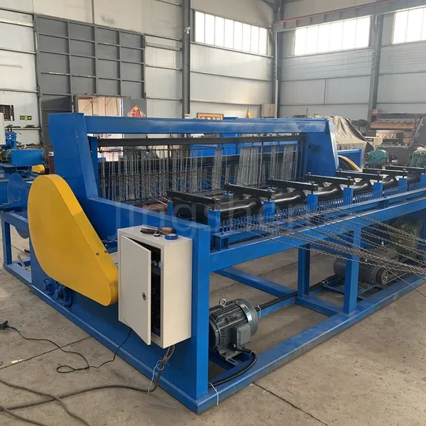 Fully Automatic Heavy-Duty Embossed Weaving Square Hole Wire Mesh Manufacturing Machine photo-5