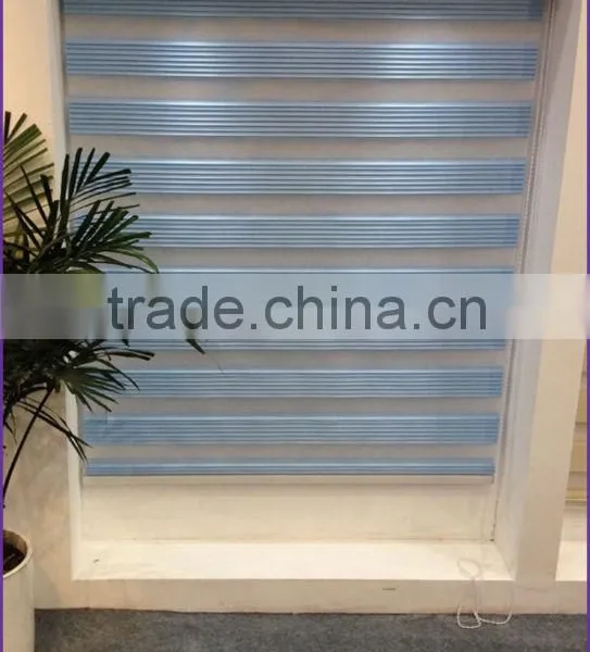 Horizontal Pattern and Rolling up Standard Window Blind Size of Zebra Blind photo-2
