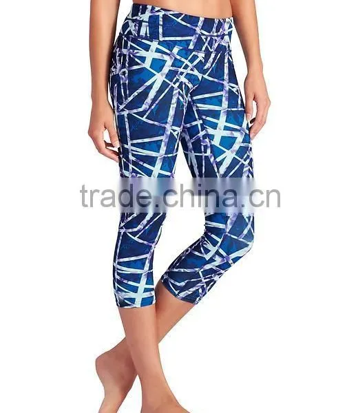 2016 Cheap Wholesale Ladies Capri Pants Nylon Spandex Women Sexy Running Yoga Pants photo-2
