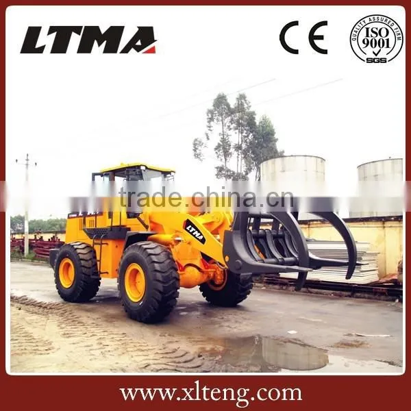 LTMA log loader for timber wheel loaders with clamp