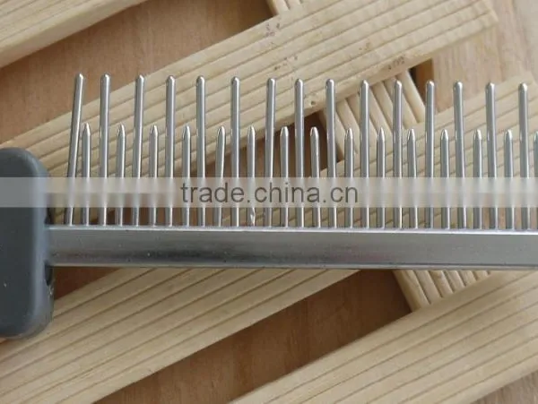 2015 Dog Products Plastic Handle Pet Comb photo-2