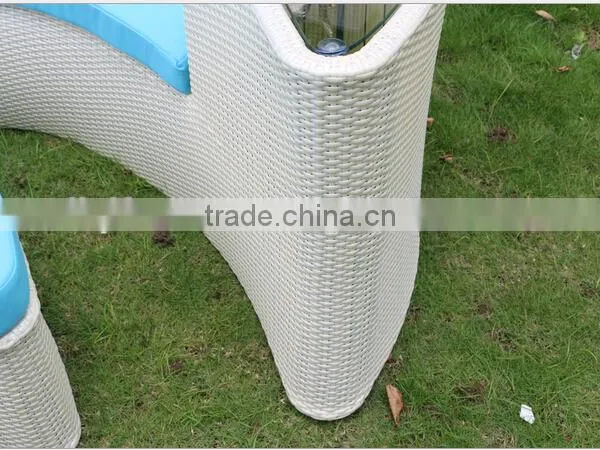 Quality White PE Rattan Outdoor Sofa Set for Wedding Party Events LQ-A613 photo-3
