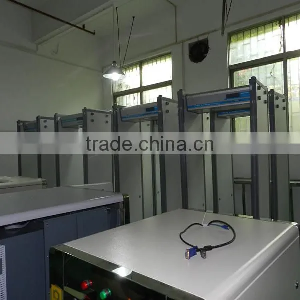 Detecting Illegal Items 500 ( W ) * 300 ( H )mm Tunnel X Ray Baggage Scanner For Embassies photo-6