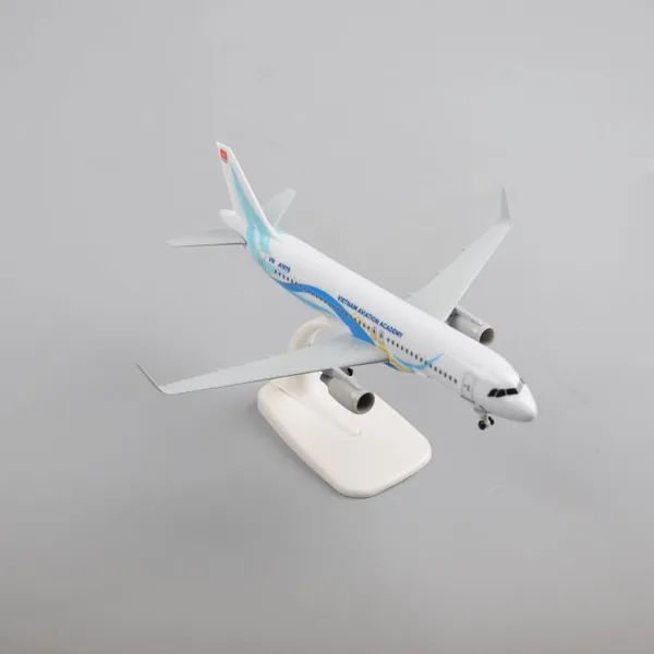 20 см А320 VIETNAM AVIATION ACADEMY Резиновая модель самолета, игрушка - самолет