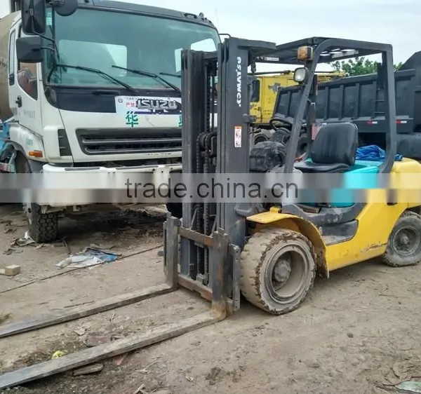 Used Komatsu Forklift FD30T-16 With Good Condition photo-2