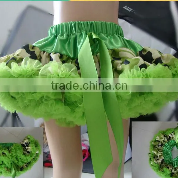 2013 New! Wholesale Fuller Giraffe Design Pettiskirt With Ruffle Party Skirt for Girl