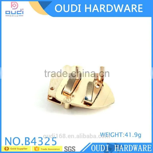 Eco-friendly Light Gold Triangle Bag Clip Lock Turn Lock Twist Lock for Bag photo-4