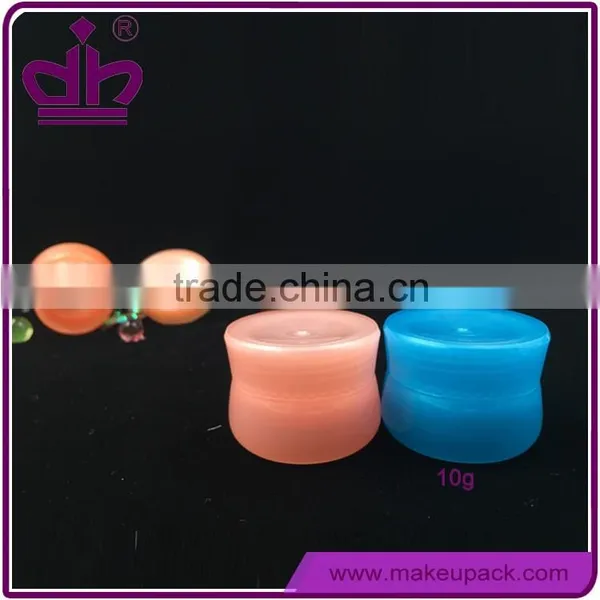 Red and Blue Plastic Cosmetic Sample Packaging 10g Cream Jar photo-3