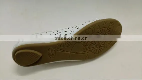 Slip on Cheap Girls Shoes PU Upper Kid White Shoe Stock photo-3