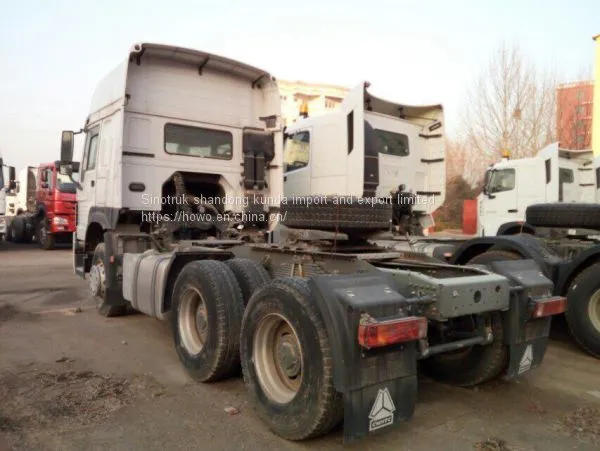 6x4 Sinotruk Howo Tractor for Sale ZZ4257N3247A photo-4