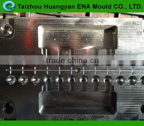 High Quality Football Injection Plastic Whistle Mold World Cup