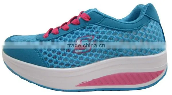 Dropship Fashion Loss Weight Women Sneaker Shoes Summer Autumn Female Sport Shoes Free Fun Wedge Sneakers