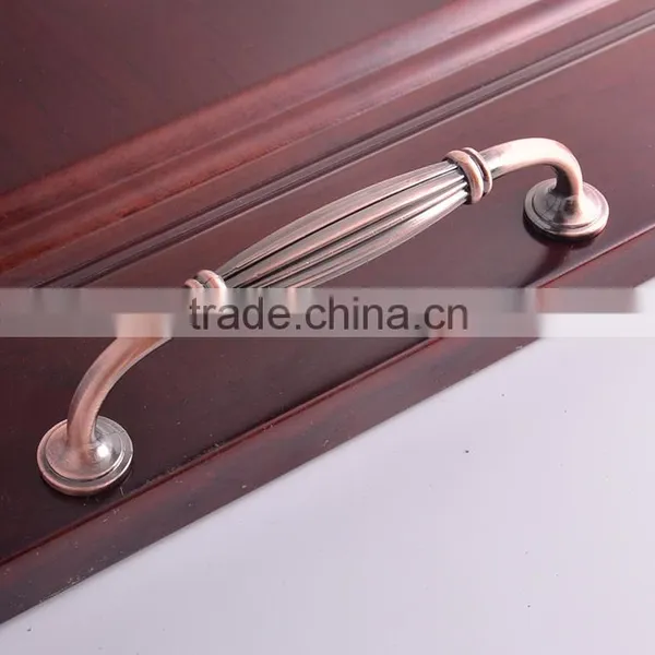 European Luxury Style Zinc Alloy Furniture Handle Fancy New Design Cabinet Drawer Handles photo-4